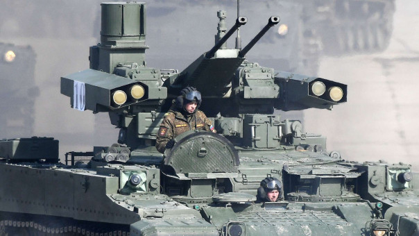 Россия укрепляется, Запад ослабевает