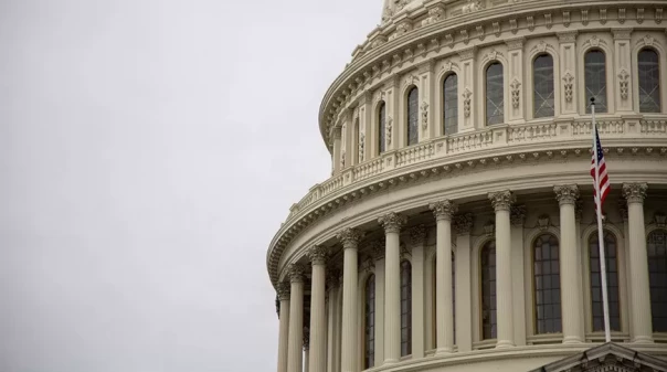 Американцы заговорили о штурме Капитолия из-за решения выделить Украине $40 млрд