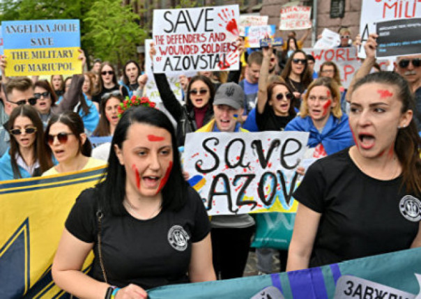 «Азовсталь» пала. А что поднимется — мир или пиар на войне? Владимир Скачко