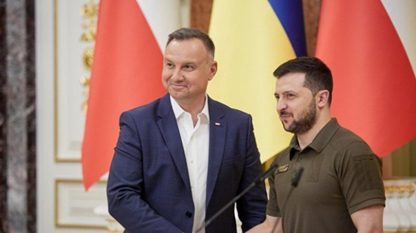 Прокси-Польша на прокси-войне. Что стоит за переговорами Зеленского и Дуды. Ростислав Ищенко