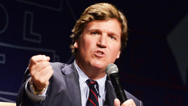 Телеведущий Fox News назвал ложь года о России