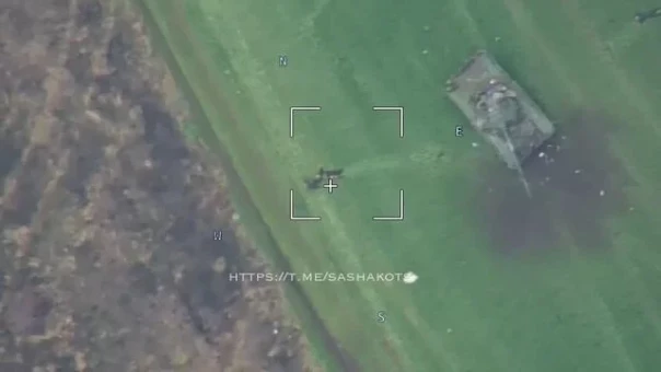 Уникальный случай, когда беспилотник от начала до конца снял историю пленного, которого свои бросили раненого [18+]