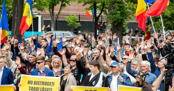 Мамалыга готовится к взрыву: специальная военная операция ведет к дестабилизации Молдовы