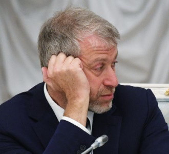 В США арестуют самолеты Романа Абрамовича