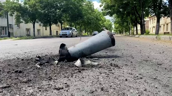 Украинские боевики продолжают обстреливать Донецк