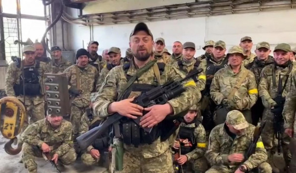 Украинские мужики – заложники гоп-компании клоуна