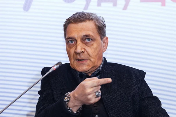 Журналист Невзоров* подал заявку на гражданство Украины