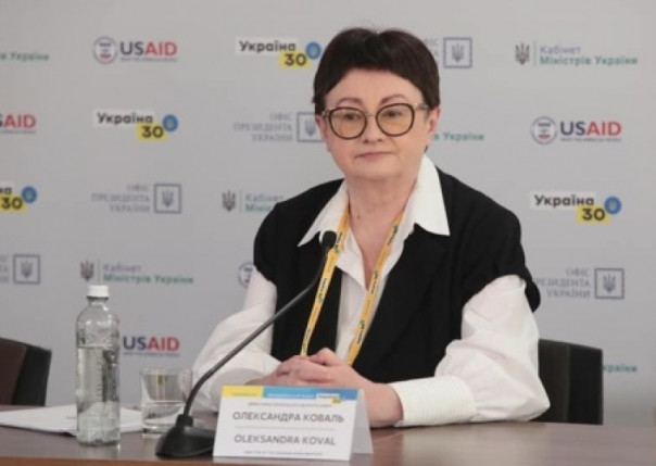 Костров для сжигания русских книг на Украине не будет. Все пойдут на макулатуру