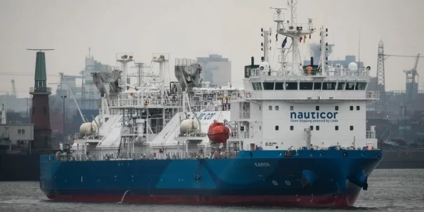 Суд Греции отменил решение о конфискации иранской нефти  в пользу США