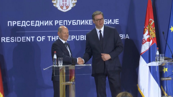 Вучич проигнорировал призывы Шольца