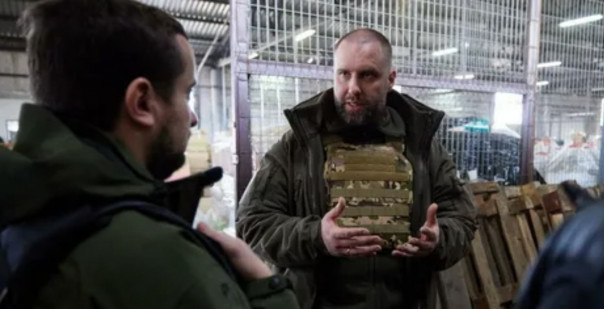 «Прекрасная маркиза» Синегубов снова отговаривает харьковчан от эвакуации