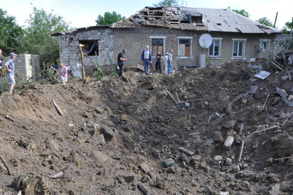 Укрофашисты обстреляли Стаханов в ЛНР "Точкой-У"