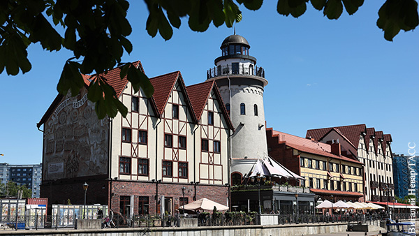 Азербайджанское издание Minval Politika начало называть Калининград Кенигсбергом