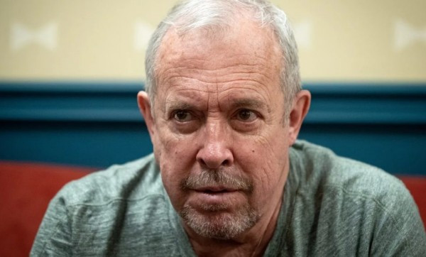 Макаревича* и Дмитрия Гордона* включили в реестр иноагентов