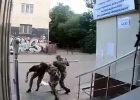 Впечатляющие кадры задержания несостоявшегося диверсанта из Херсона.