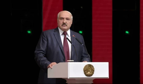 Лукашенко уравнял в правах прибывших украинцев и белорусов