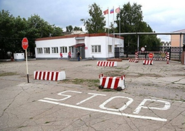 Воинскую часть в брянских Клинцах атаковали вооруженные неизвестные