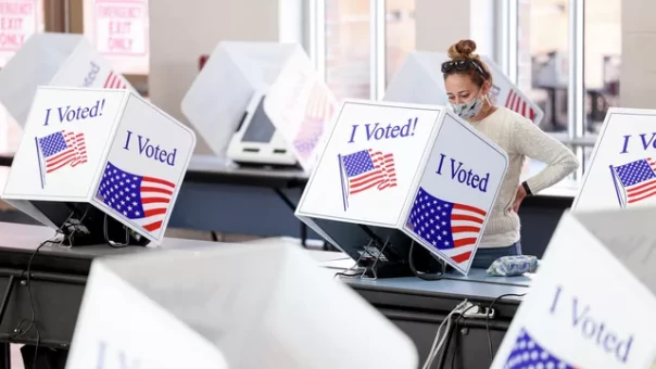 Раннее голосование в США приносит всё больше сюрпризов