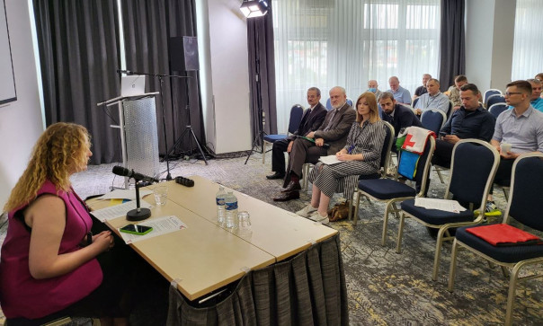 Цирк продолжается