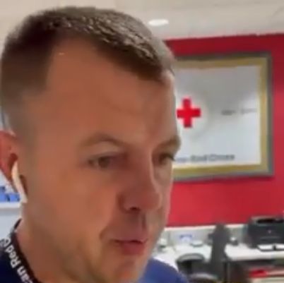 Знайомтесь це Василь, він укропатріот... і він тупий
