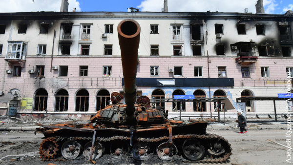 Запад лишает Украину маски невинной жертвы