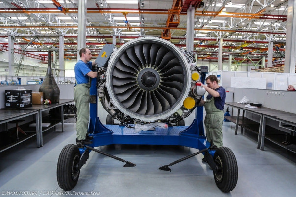 Евросоюз снял санкции, запрещавшие поставки в Россию авиационных товаров и технологий