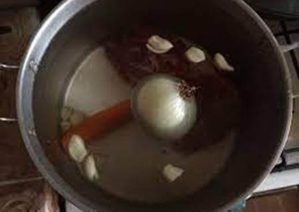 За что боролись? «Украинский борщ» украинцам не по карману