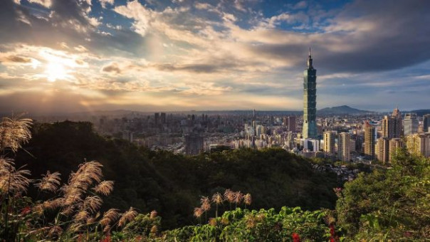 Литовская делегация посетила Тайвань в разгар китайских военных манёвров