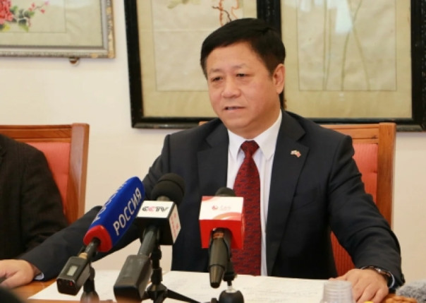 Посол Китая в РФ: США срежиссировали «цветную революцию» на Украине и максимально «загнали Россию в угол»