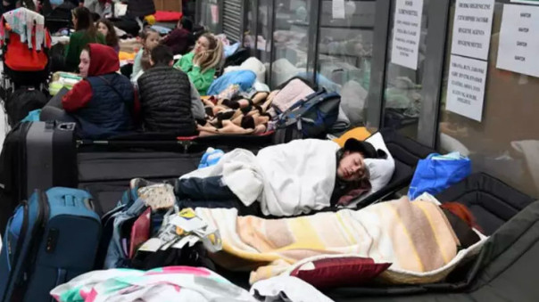 Миграционный кризис раздирает Европу