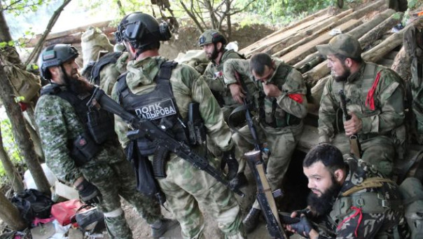 Кадыров сообщил об отправке новой группы добровольцев в Донбасс