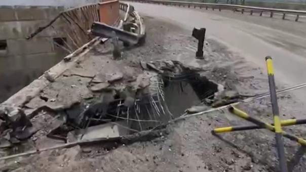 Каховскую ГЭС обстреляли, когда к ней подъезжал автобус с жителями