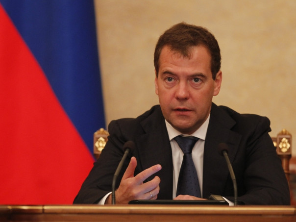 Дмитрий Медведев: Социология масс против политики идиотов — кто кого?