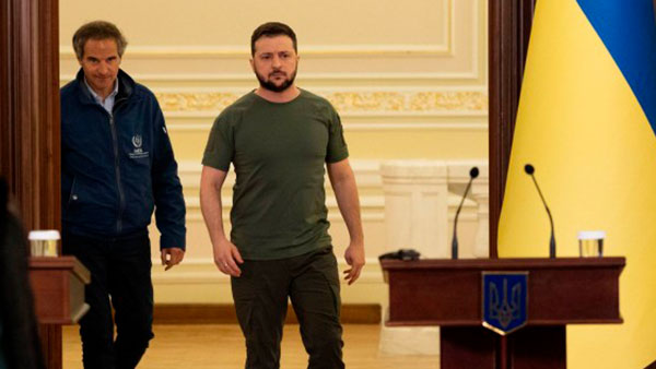 МАГАТЭ дважды обидело Зеленского