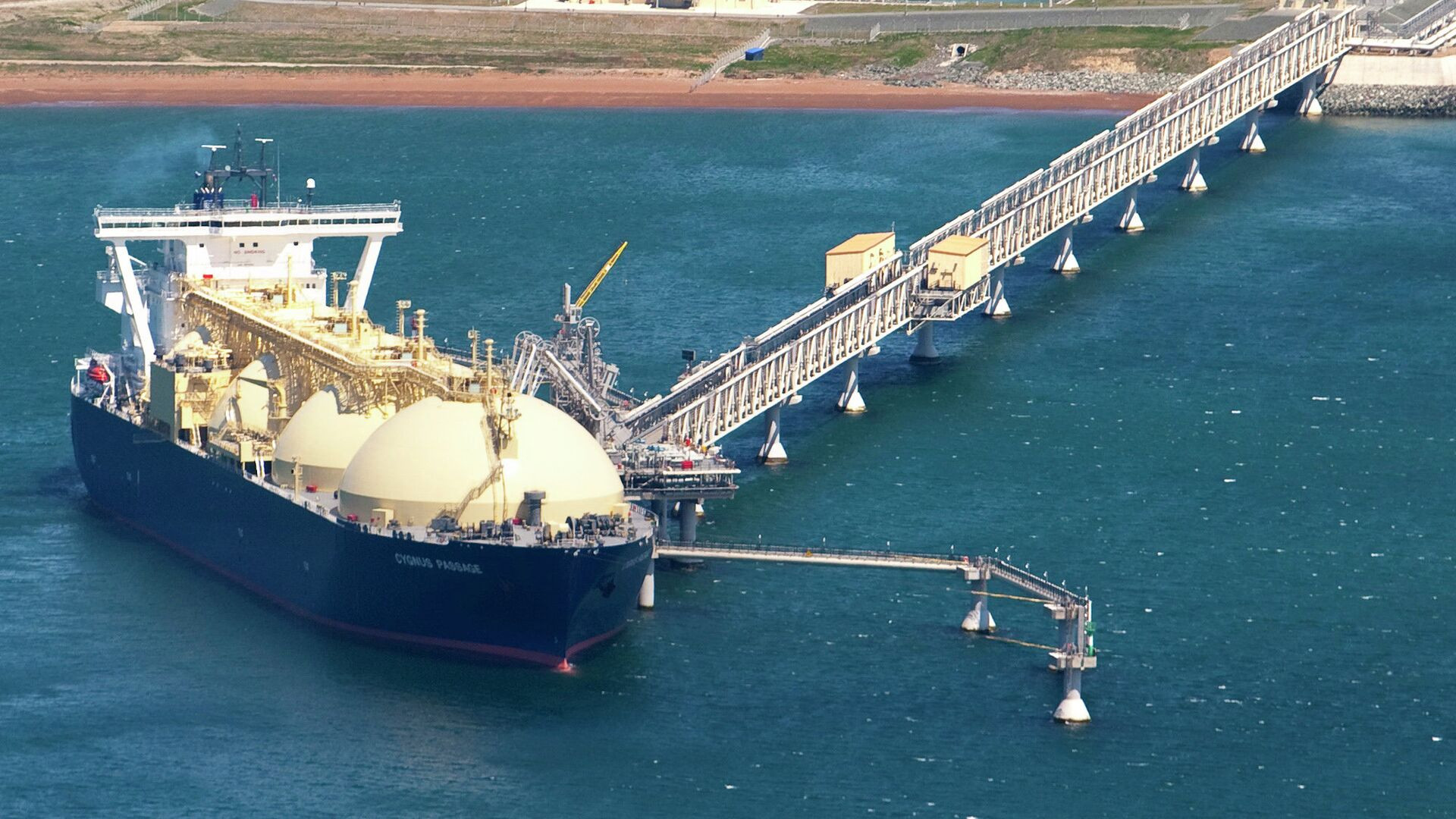 Арктик спг 1. Танкер спг сахалин. Платформа «лунская-а» сахалин 2. Артик спг 2 белокаменка. Спг 1 2.