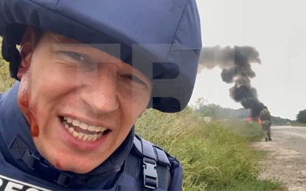 Машину «ТВ-Центра» со съемочной группой перевернуло взрывом в Запорожской области