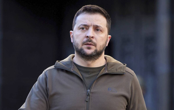 Зеленский упразднил украинскую делегацию в контактной группе