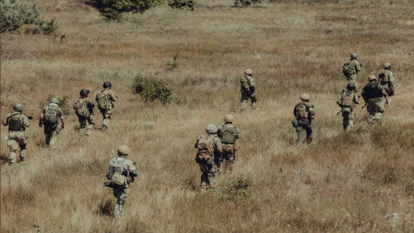 Разбор видео с накрытием пехоты в Херсонской области