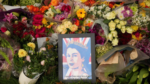 На смерть королевы Украины Елизаветы II