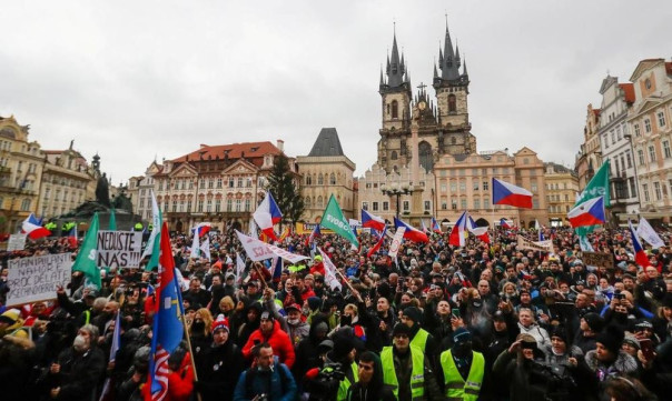 Европа входит в полосу потрясений