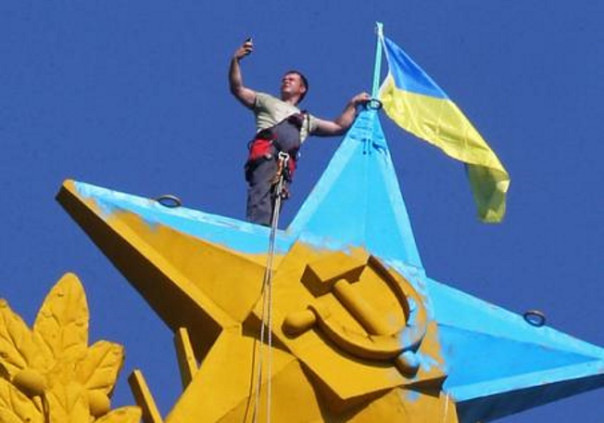 Почему русские убивают друг друга в угоду Запада