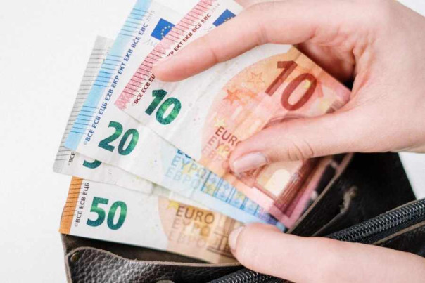 Инфляция в Германии стала двузначной