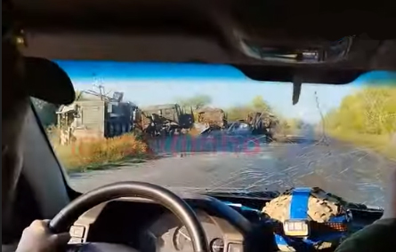 Укрофашист заснял на видео огромное количество сожженной техники ВСУ в результате "удачного наступу"