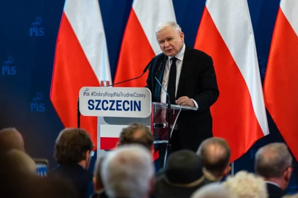 Европейская гиена опять выступила за размещение на своей территории ядерного оружия США