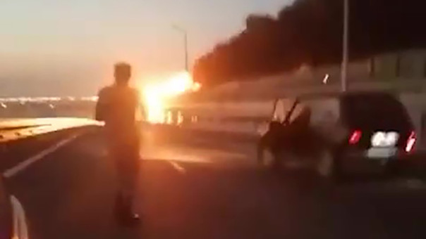 Появились кадры последствий взрыва с места. Пожар практически ликвидирован.