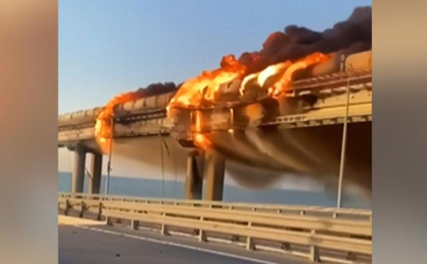 Минобороны Украины впервые признало ответственность Киева за теракт на Крымском мосту