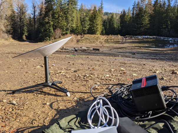 Украинские военные запаниковали из-за перебоев работы Starlink и обвинили во всем Маска