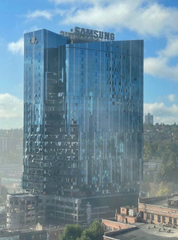 Как украинское ПВО разрушает украинские города