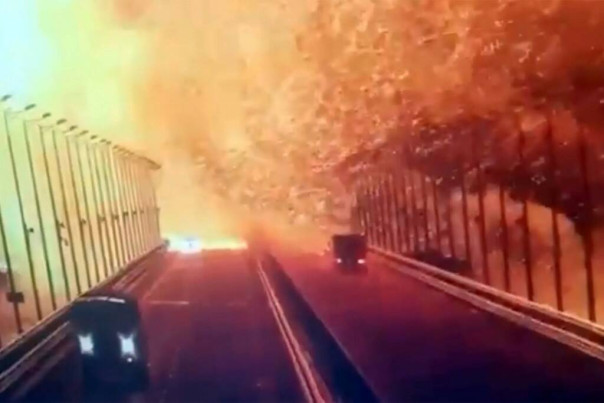 New York Post опубликовала статью об ударе ВС России с фото Крымского моста