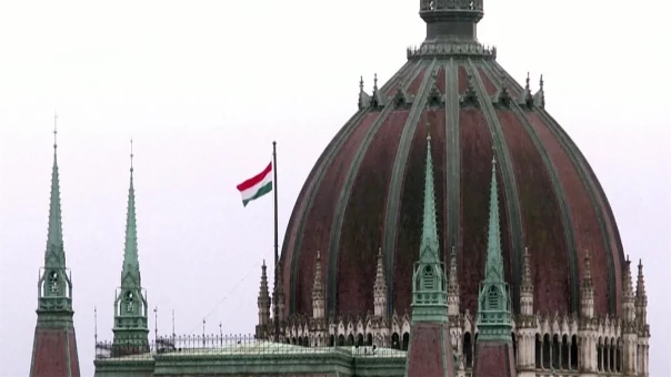 Венгрия опубликовала 7 вопросов об отношении венгров к санкциям против России